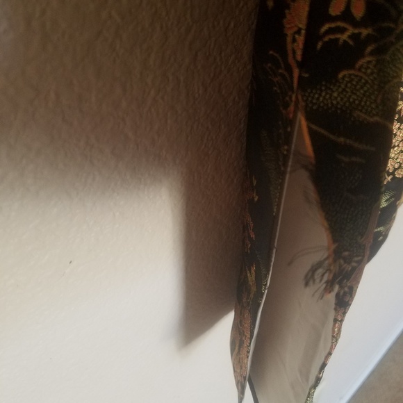 SOLD****Vintage Oriental Black Shiny Jacket Top L - Picture 4 of 8